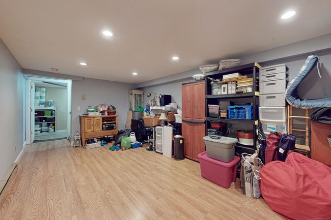 6 High View Cir, House other with 4 bedrooms, 3 bathrooms and null parking in Danbury CT | Image 33
