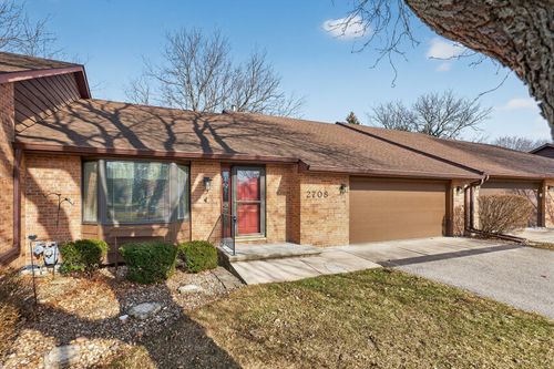 2708-2708 Greenwood Acres Dr, Dekalb, IL, 60115-4914 | Card Image