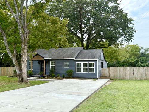 2614 Live Oak Rd, Nashville, TN, 37210-5428 | Card Image