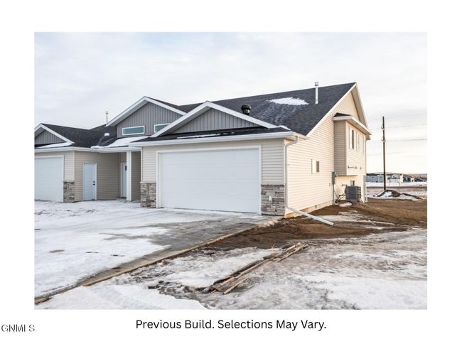 5511 Davies Drive, Townhouse with 2 bedrooms, 2 bathrooms and null parking in Bismarck ND | Image 4