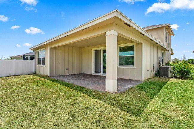 19659 Rugged Trunk Trl, House other with 3 bedrooms, 3 bathrooms and null parking in Loxahatchee FL | Image 32
