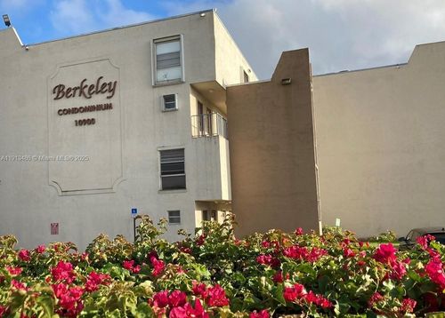 apt-410-10900 Sw 104th St, Miami, FL, 33176-3312 | Card Image