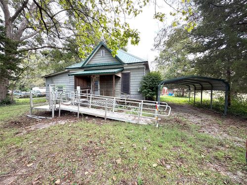 320 N Brewer St, Vinita, OK, 74301-2914 | Card Image