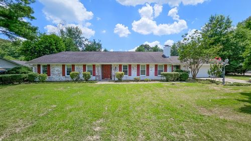 1914 Hickory Hills Rd, Florence, AL, 35630-2627 | Card Image