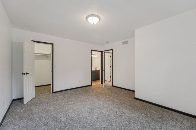 28-web-or-mls-Conway St-S1107-022.jpg | Image 13