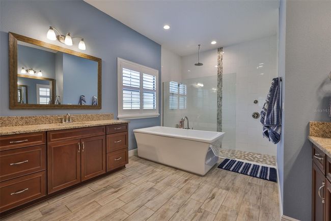 6016 Shadowlake Dr, House other with 4 bedrooms, 3 bathrooms and null parking in APOLLO BEACH FL | Image 31