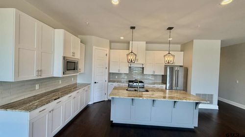 unit-14-2981 Crest Ridge Dr, Tyler, TX, 75703-0734 | Card Image