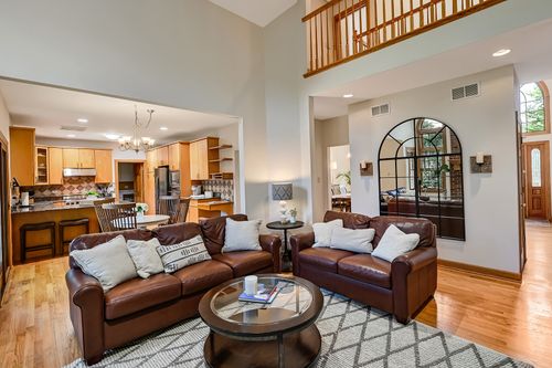 5220 Central Ave, Western Springs, IL, 60558-1805 | Card Image
