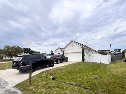 3230 Sw Regatta St, Port St. Lucie, FL, 34953-3475 | Card Image
