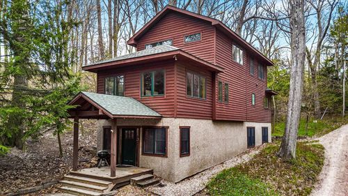 80220 Linden Hills St, Covert, MI, 49043-8504 | Card Image