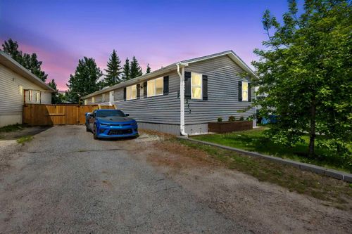 273 Grey Cres, Fort Mcmurray, AB, T9H2N7 | Card Image