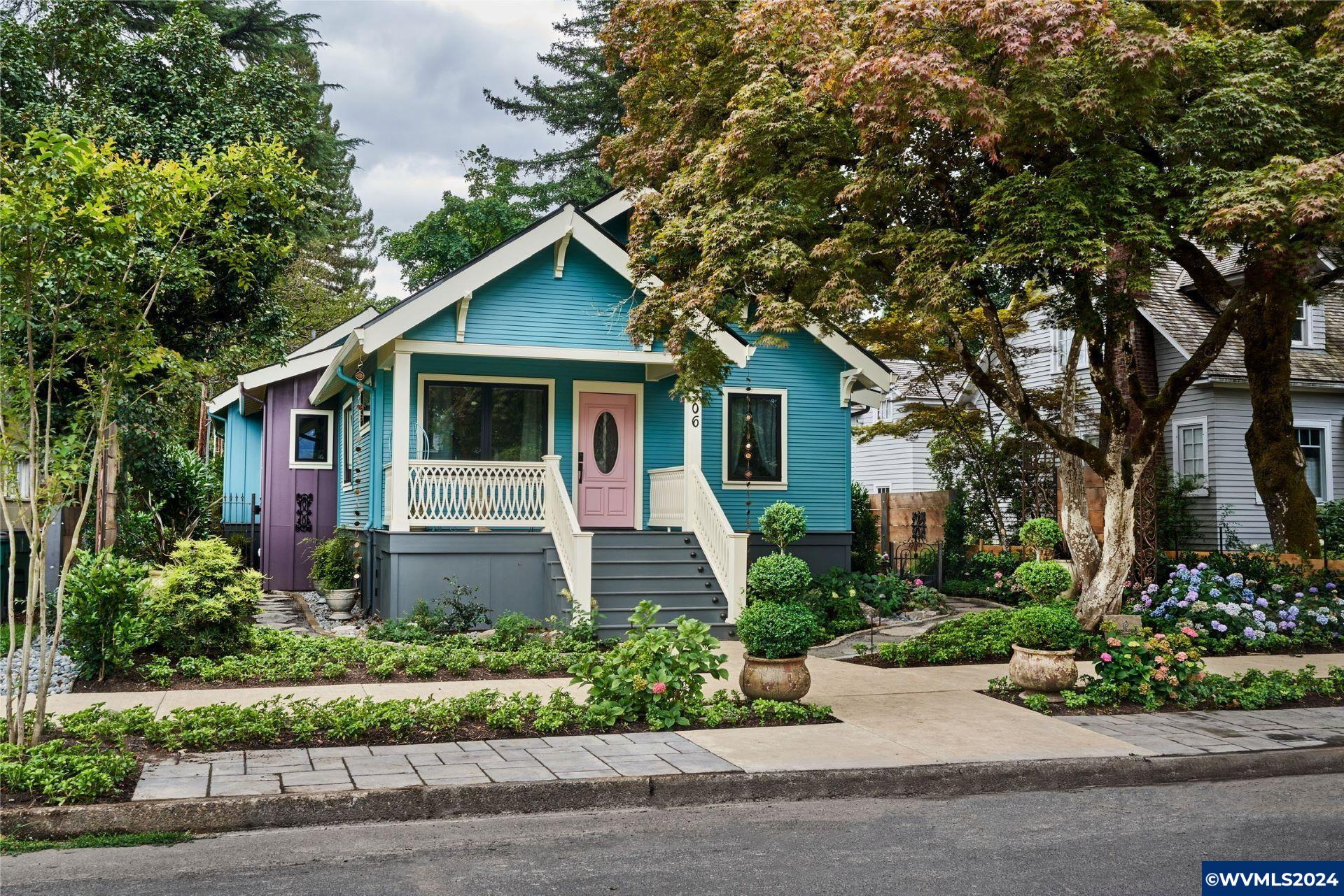 Sherman St, Newberg, OR 97132