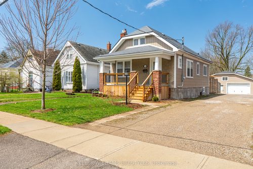 490 Chester St, London, ON, N6C2J6 | Card Image