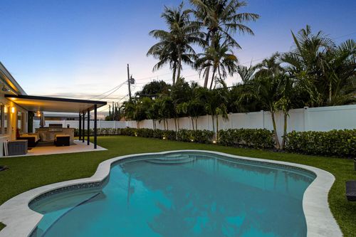 2862 Ne 35th Ct, Lighthouse Point, FL, 33064-8574 | Card Image