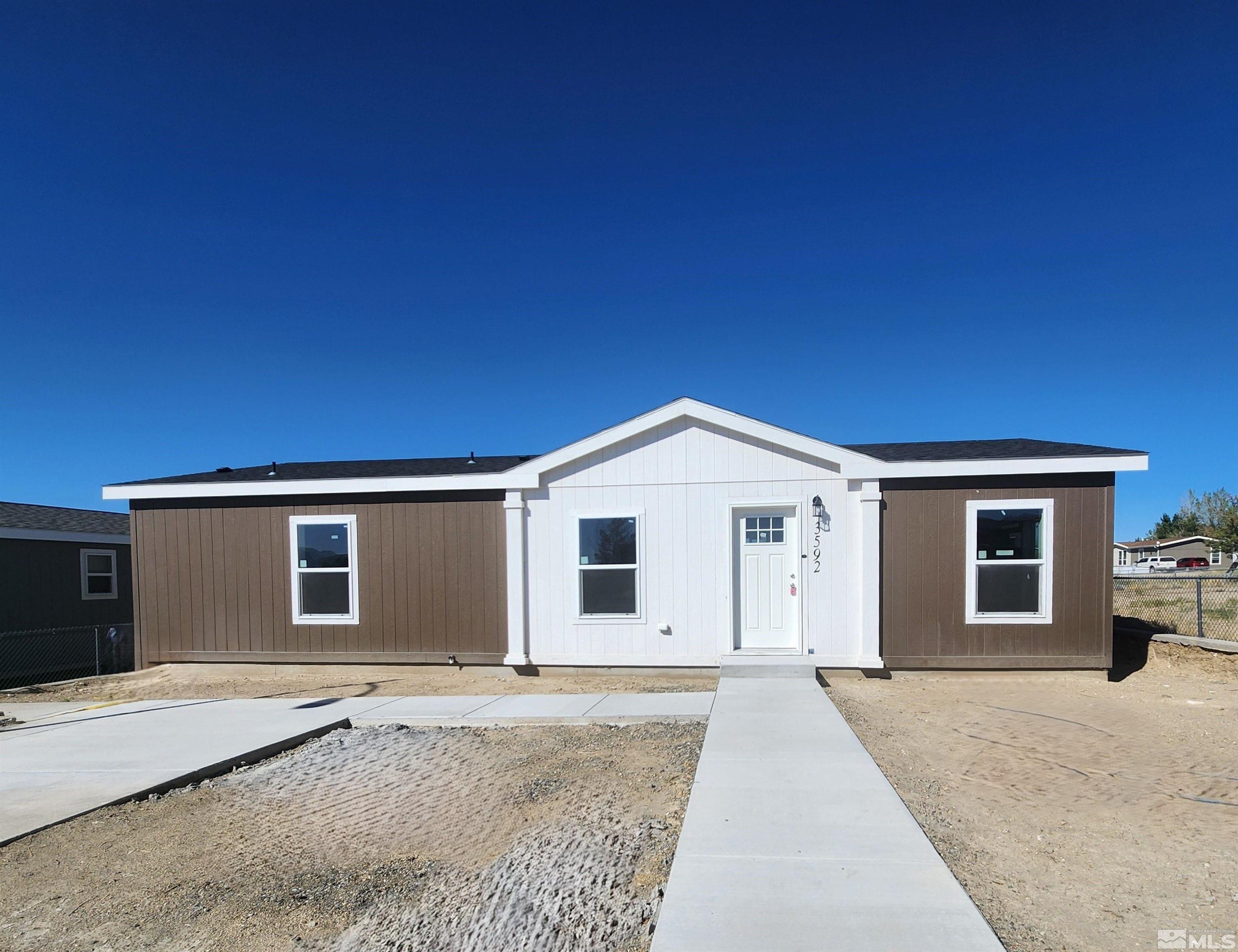 Crown Royal Cir, Winnemucca, NV 89445