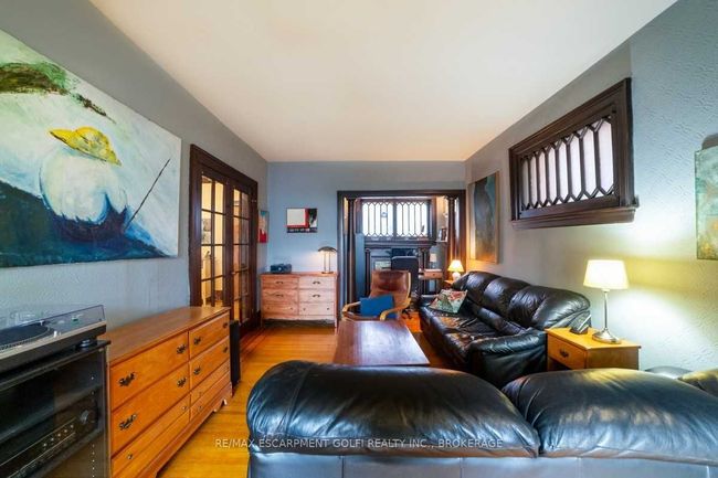 222 Hess St S, House other with 4 bedrooms, 2 bathrooms and 3 parking in Hamilton ON | Image 9