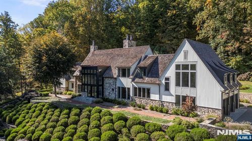 171 Campbell Rd, Bernardsville, NJ, 07924-1011 | Card Image