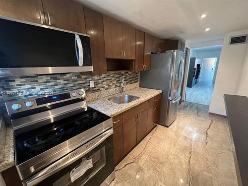 apt-217-1430 Ne 170th St, North Miami Beach, FL, 33162-2883 | Card Image