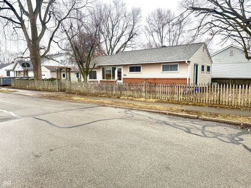 719 W 34th St, Anderson, IN, 46013-3211 | Card Image