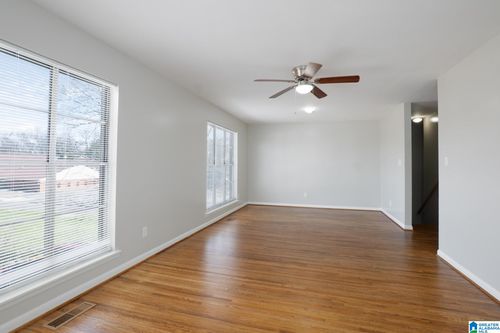 325 53rd St, Fairfield, AL, 35064-2111 | Card Image