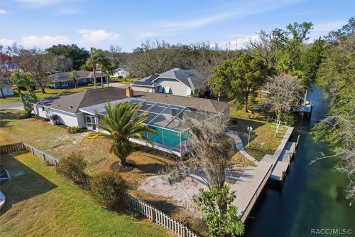 1025 Se 5th Ave, Crystal River, FL, 34429-4973 | Card Image