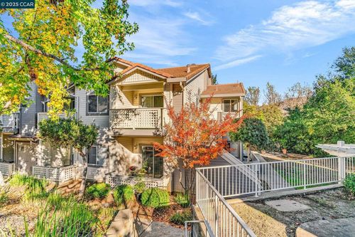 253 Florence Ct, Hercules, CA, 94547-2213 | Card Image