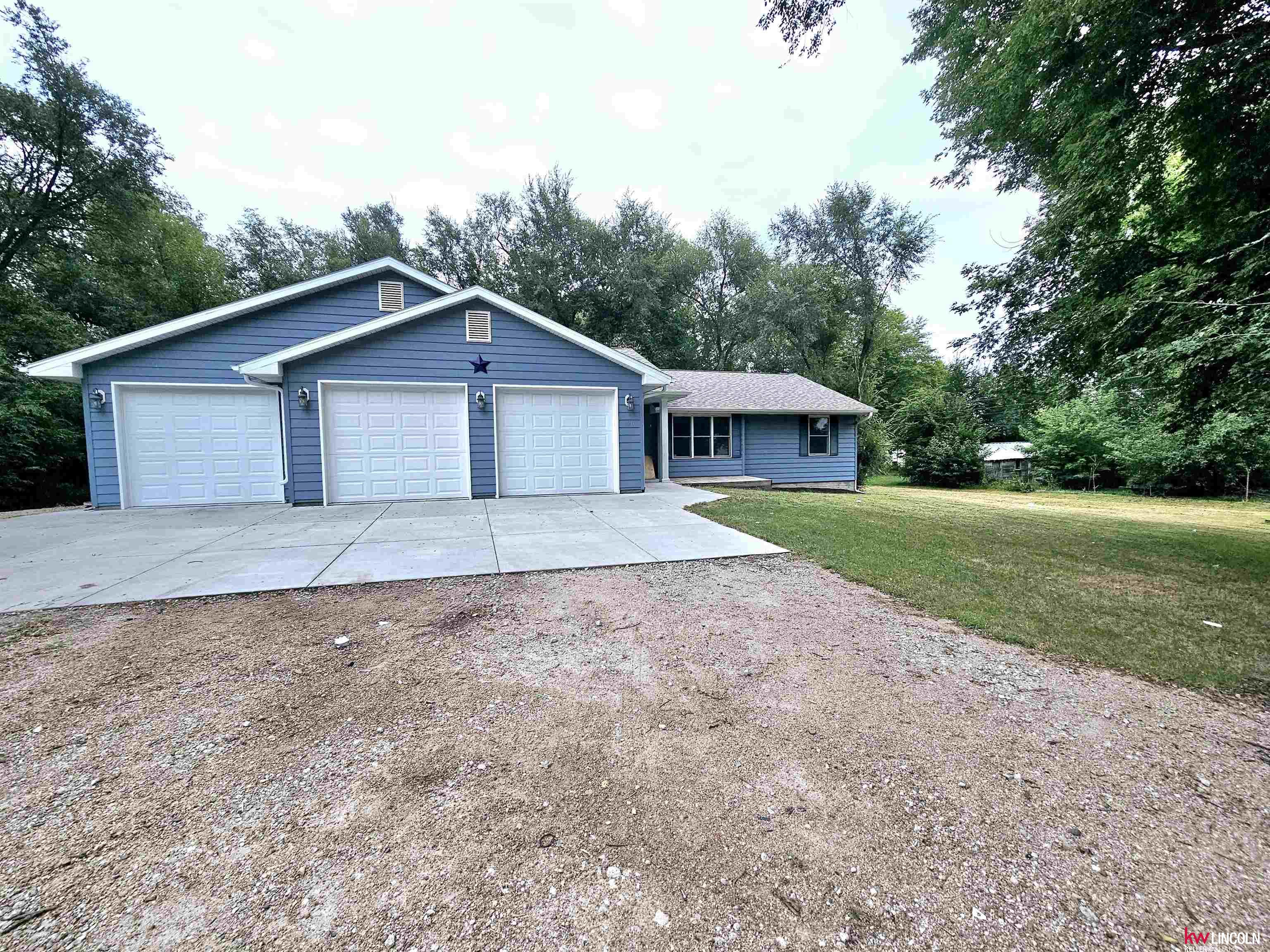 Alice Ave, York, NE 68467