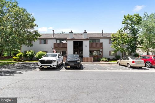 1002 Lindsey Ct, MARLTON, NJ, 08053-2060 | Card Image
