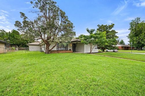 6008 S Country Club Dr, Oklahoma City, OK, 73159-1824 | Card Image