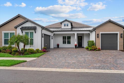 18035 Home Run Dr, VENICE, FL, 34293-3587 | Card Image