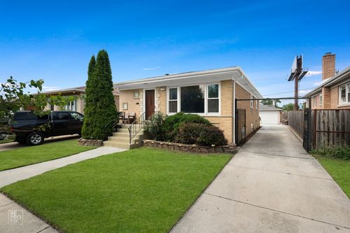 8534 S Keating Ave, Chicago, IL, 60652-3507 | Card Image