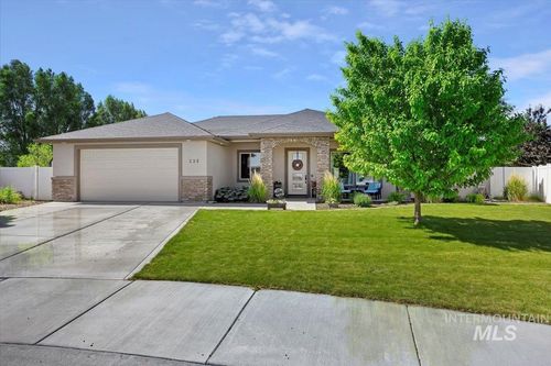 225 Slate Springs Ct, Kimberly, ID, 83341-2301 | Card Image