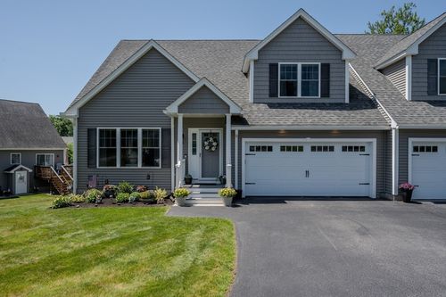 6-6 Mascuppic Path, Dracut, MA, 01826 | Card Image