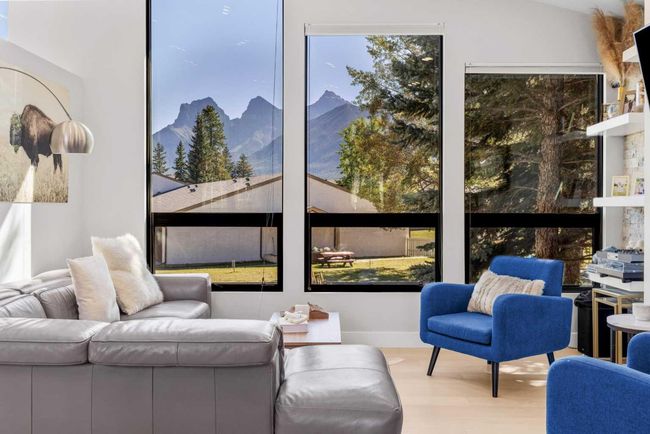 1010 14 Street, House other with 4 bedrooms, 3 bathrooms and 2 parking in Canmore AB | Image 13