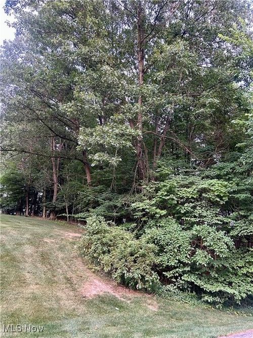 91 Oneida Trl, Malvern, OH, 44644-9547 | Card Image