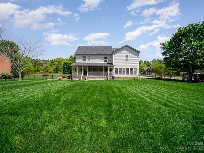 2331 Heath Lake Dr, House other with 4 bedrooms, 4 bathrooms and null parking in Mint Hill NC | Image 35
