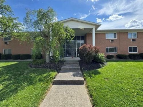 2-3040 E Dorothy Lane, Kettering, OH, 45420 | Card Image