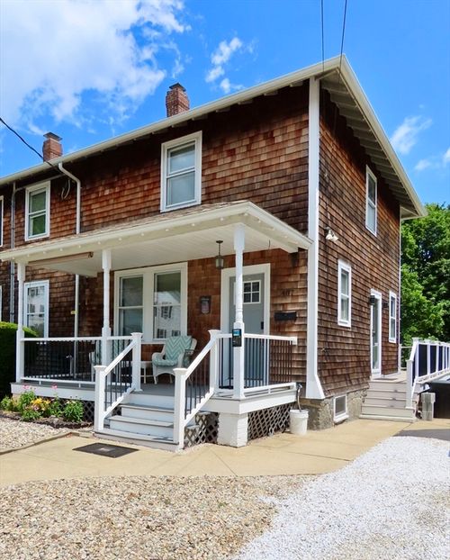 407 Court St, Plymouth, MA, 02360-7310 | Card Image