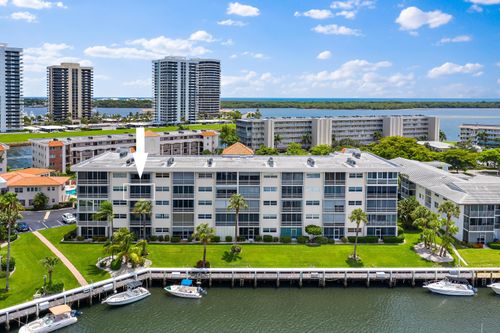 407-29 Yacht Club Dr, North Palm Beach, FL, 33408-3986 | Card Image