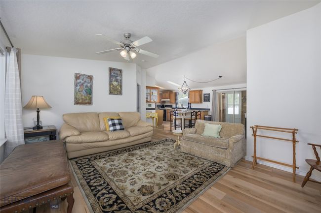 Main Home Living Room | Image 10