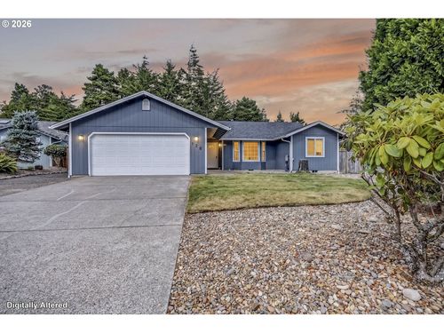 128 Park Village Loop, Florence, OR, 97439-9591 | Card Image