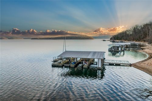 15701 Serenity Point Ln, Rogers, AR, 72756-7392 | Card Image