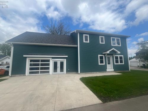 37 Silvern St, Huron, OH, 44839-1223 | Card Image