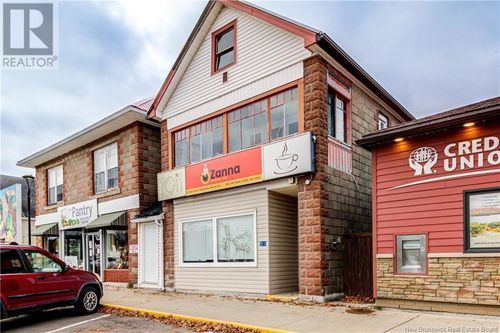 53 Main St, Petitcodiac, NB, E4Z4L9 | Card Image