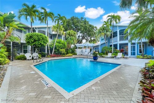 apt-102-376 3rd St S, Naples, FL, 34102-6388 | Card Image