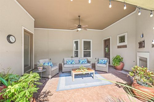 10 Silent Way Dr, Sugar Land, TX, 77498-5810 | Card Image