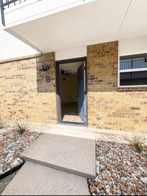 apt-b-4824 Wellesley Ave, Fort Worth, TX, 76107-6118 | Card Image