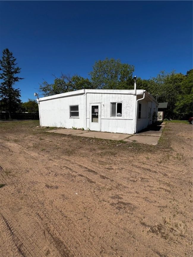 909 Dallas St, Home with 0 bedrooms, 0 bathrooms and null parking in Chetek WI | Image 5