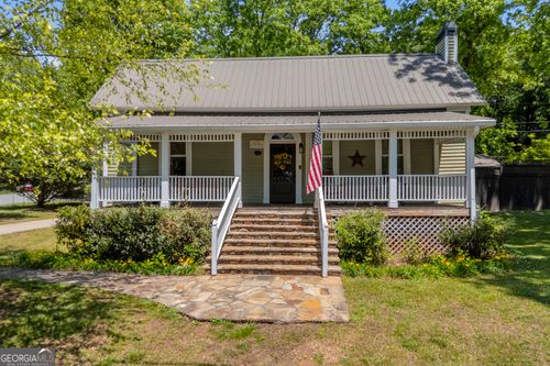 24 N Main St, Maysville, GA, 30558-1702 | Card Image