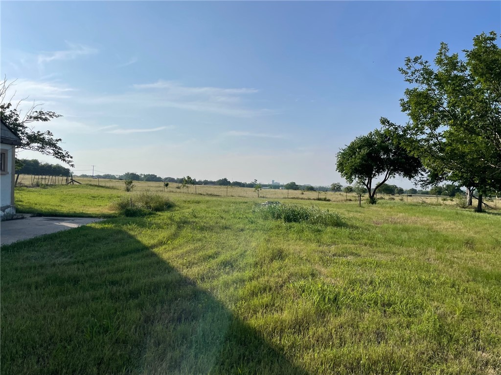 Hoffmeyer Ln, Robinson, TX 76706